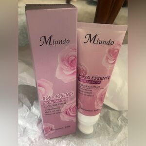 Rose Essence Facial Cleanser